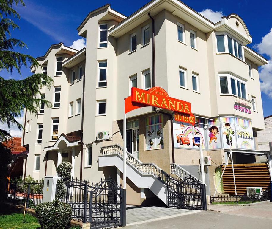 Guest House Miranda Ohrid Esterno foto